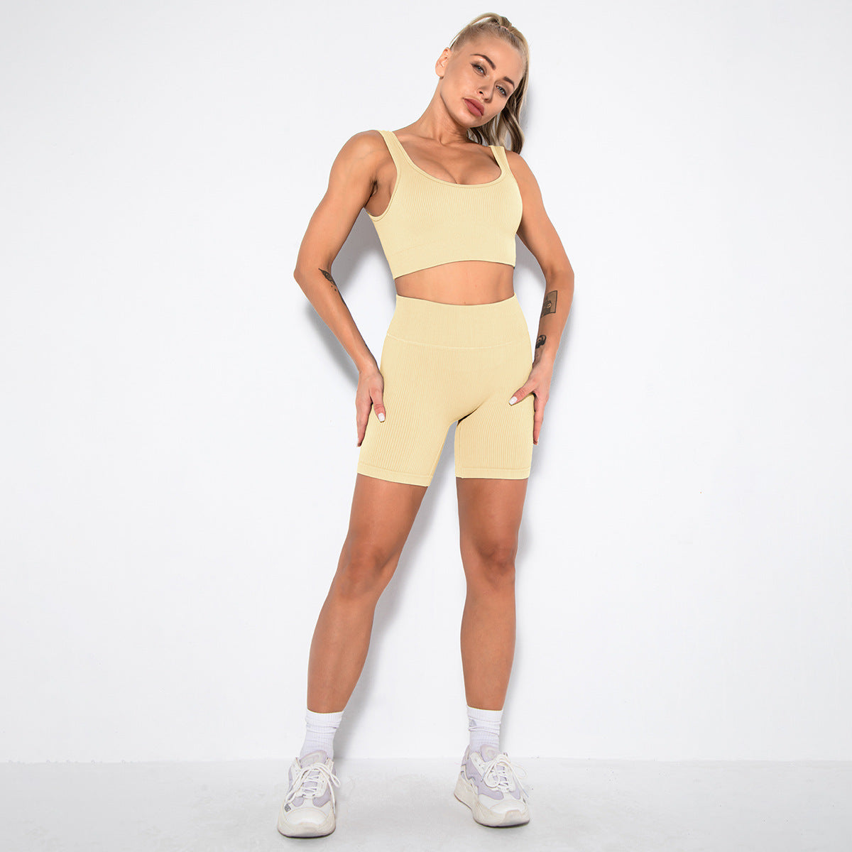 Sienna Seamless Motion Set